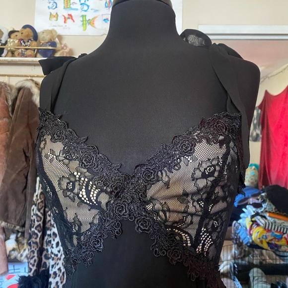 Widow Devil’s Delight Lace Mini dress - Picture 6 of 10